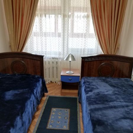 3Br Chorsu Lägenhet Tasjkent Exteriör bild