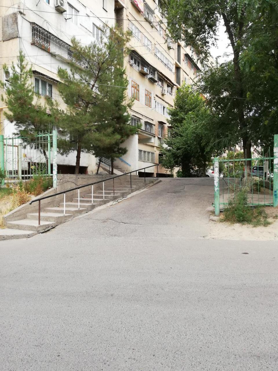 3Br Chorsu Lägenhet Tasjkent Exteriör bild